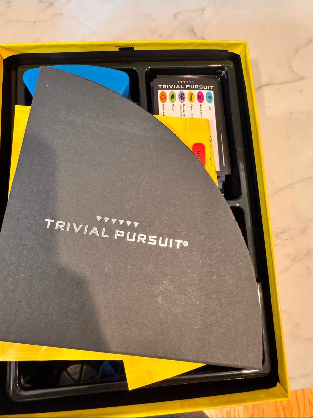 Hasbro trivial pursuit